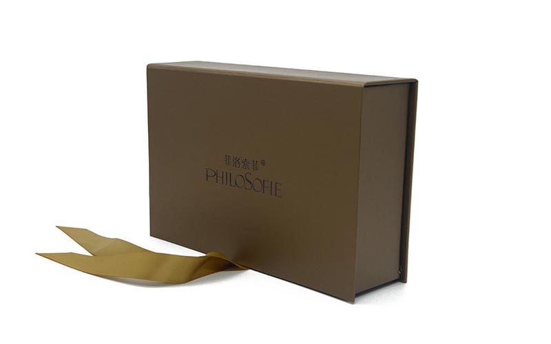 包裝盒印刷,包裝盒設計,服裝包裝盒印刷